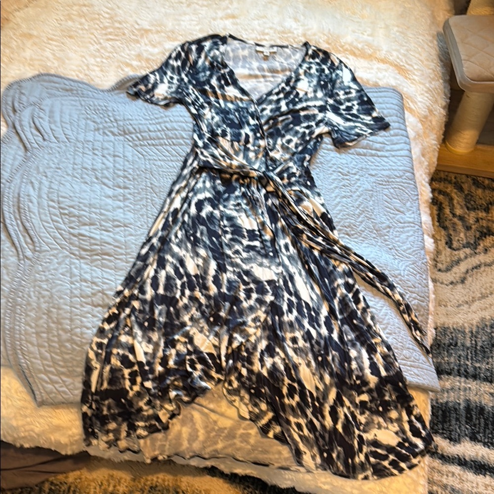 Bobeau Black and White Flutter Sleeve Sundress